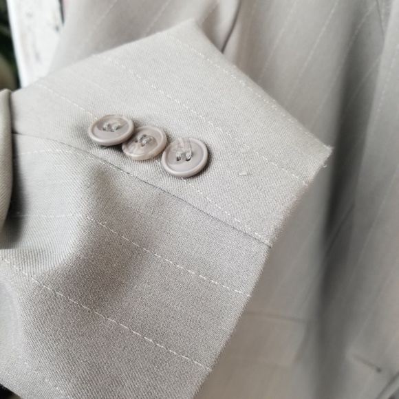 Lane Bryant Gray White striped Blazer Sz16 - Picture 5 of 8